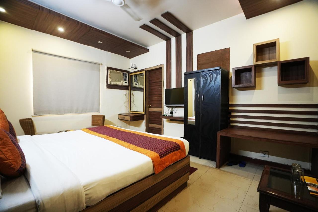 Hotel Classic New Delhi Extérieur photo
