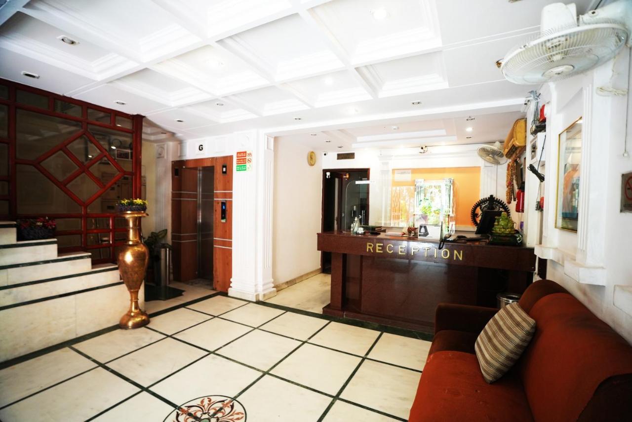 Hotel Classic New Delhi Extérieur photo