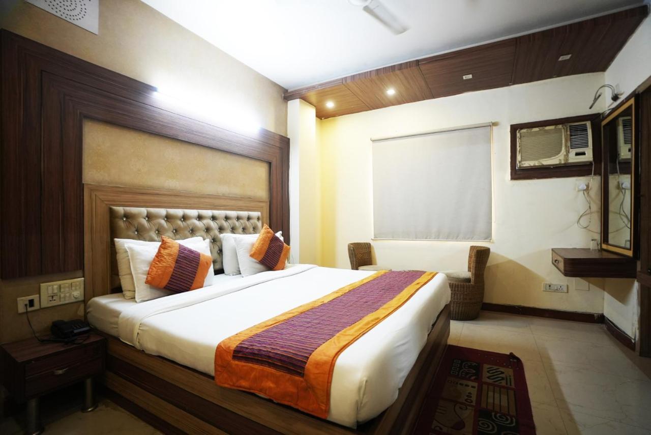 Hotel Classic New Delhi Extérieur photo